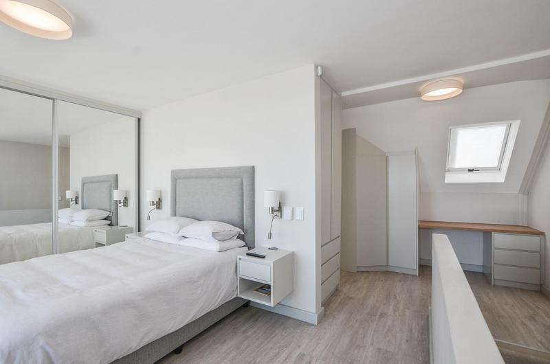 To Let 1 Bedroom Property for Rent in Dolphin Beach Western Cape